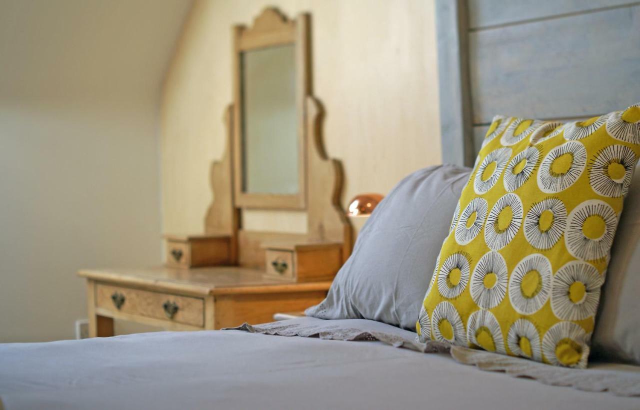 Westbury Cross House Bed & Breakfast Kültér fotó